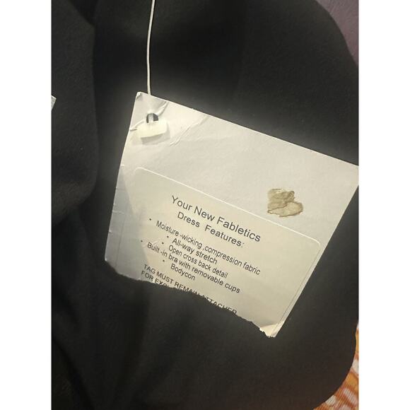 NWT Fabletics Malindi Criss Cross Cut Out Strappy Dress Green Black Leaves Small - Picture 6 of 14